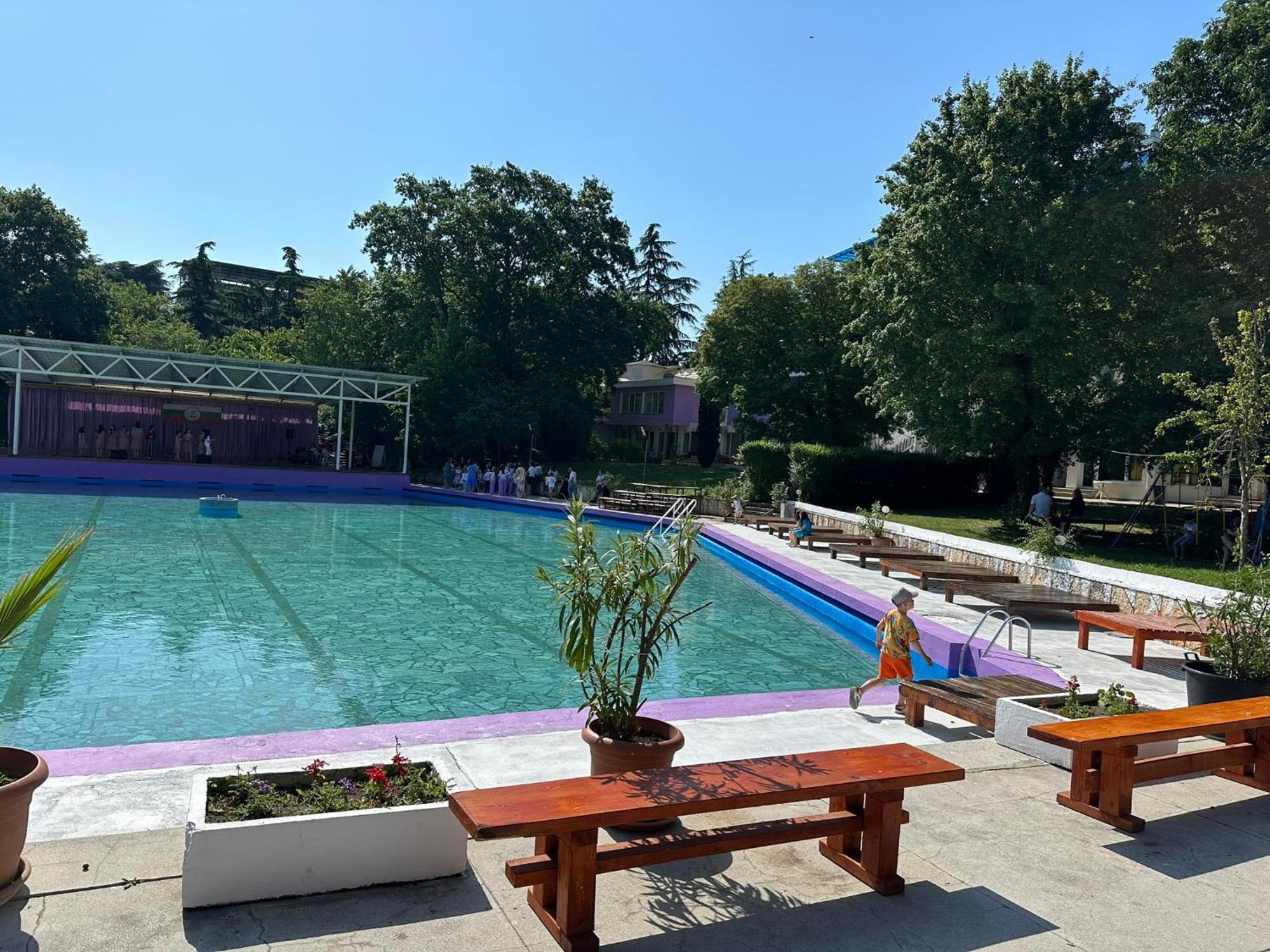 Хотел Рива Golden Sands Esterno foto