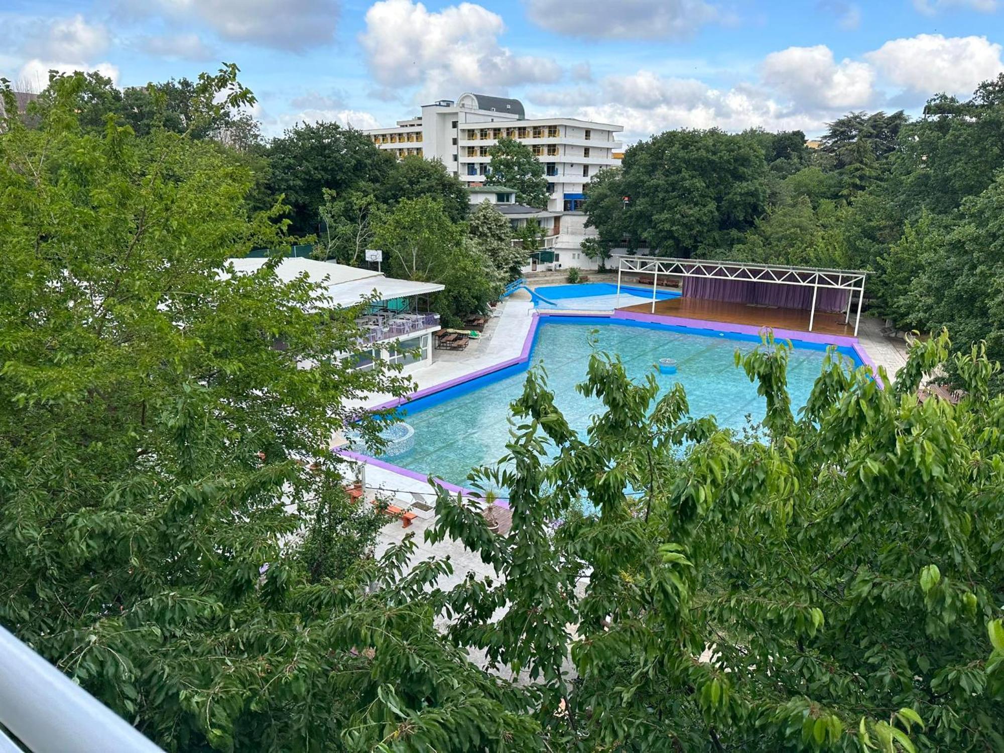 Хотел Рива Golden Sands Esterno foto